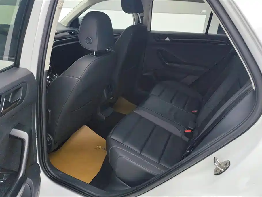Volkswagen T-ROC 2021 280TSI DSG 2WD Comfort Connected фото 11