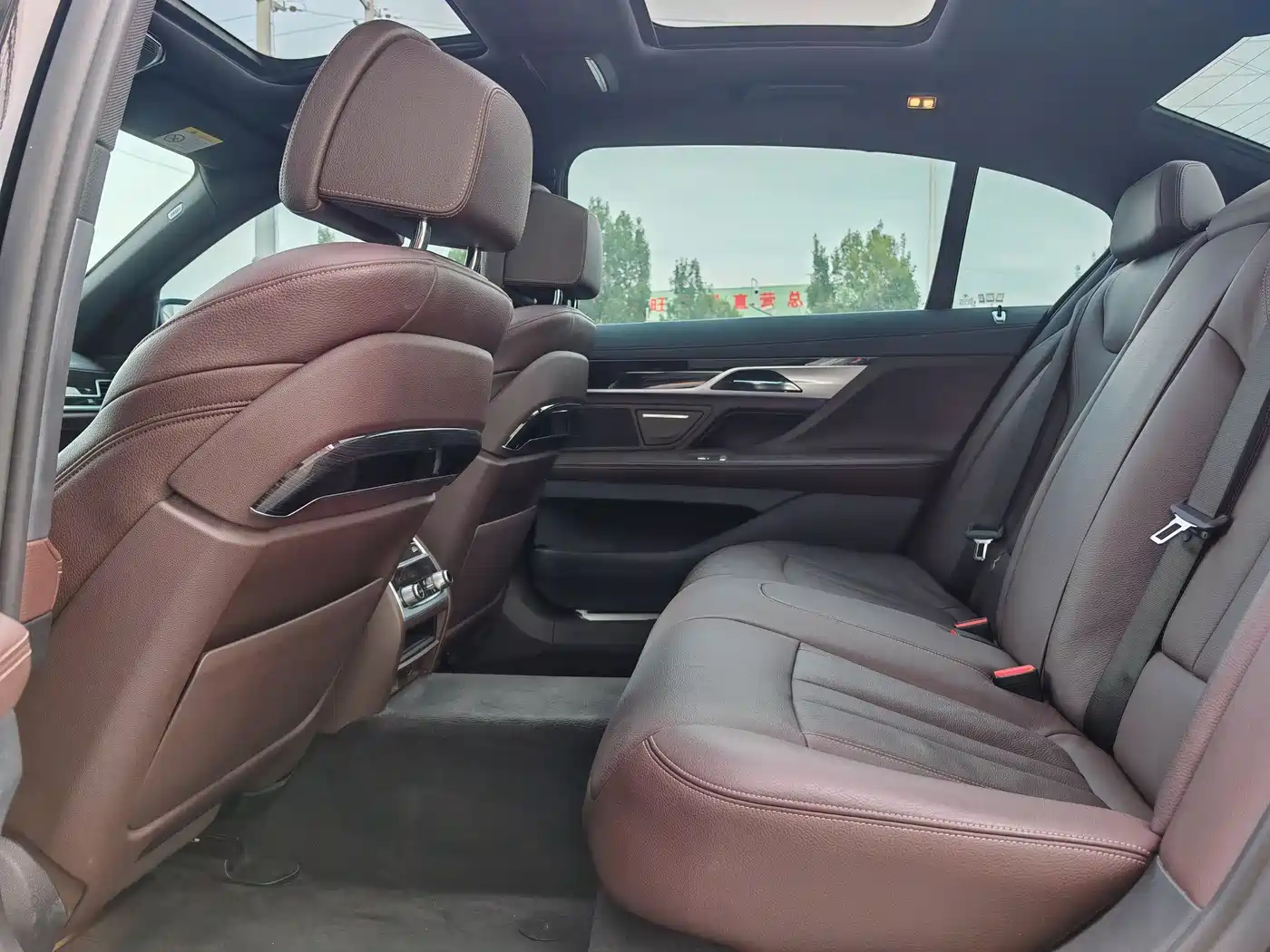 BMW 7 Series 2018 730Li Leading Type M Sport Package фото 15