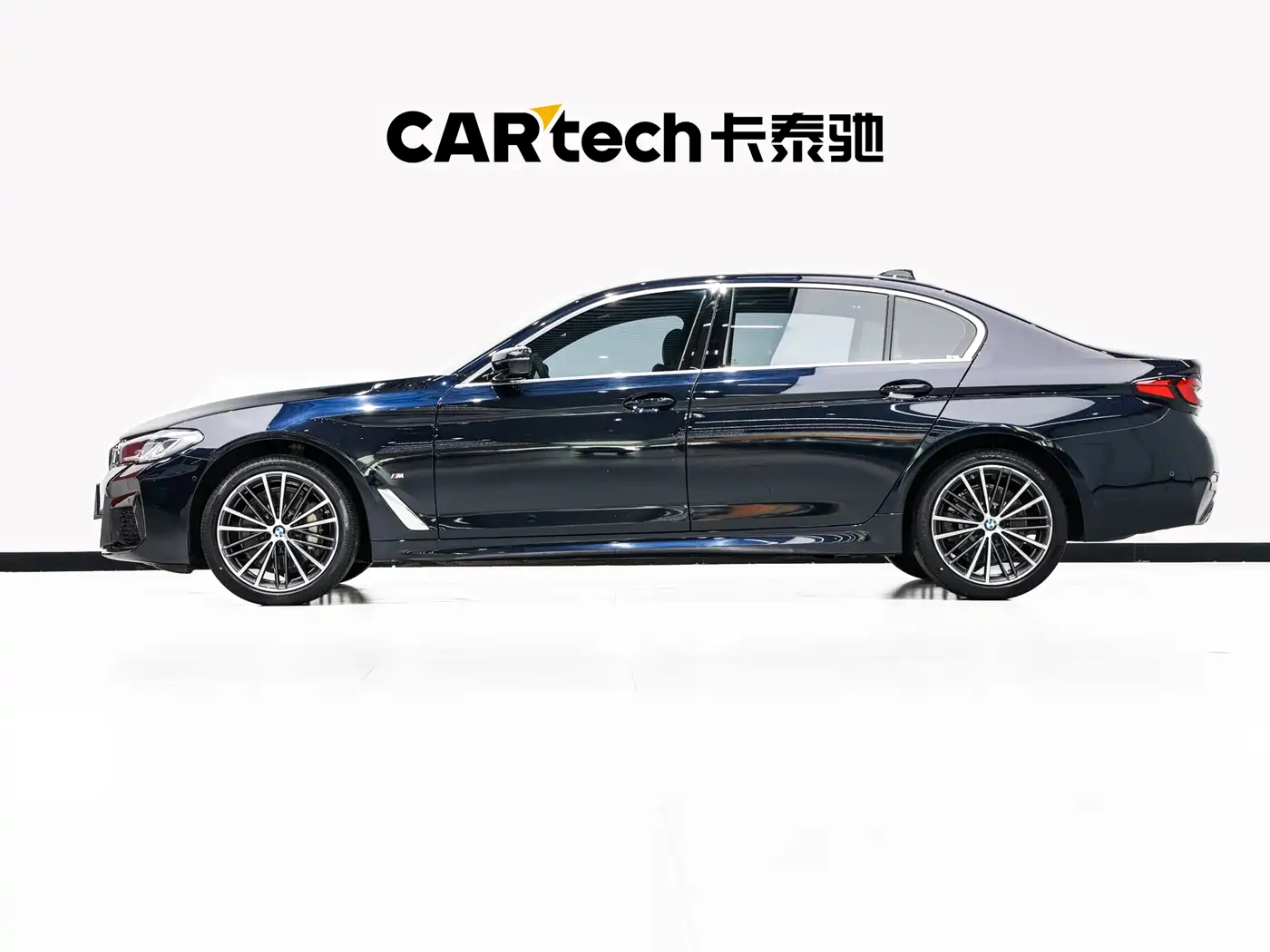 BMW 5 Series 2022 530Li Leading M Sport Package фото 6