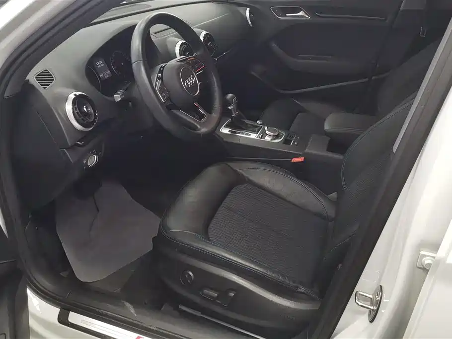Audi A3 2019 Limousine 35 TFSI Fashion China V фото 9