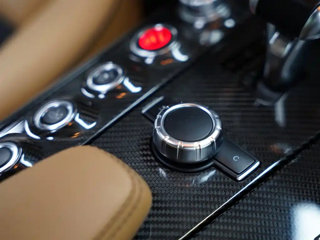Mercedes-Benz SLS AMG 2011 SLS AMG фото 42