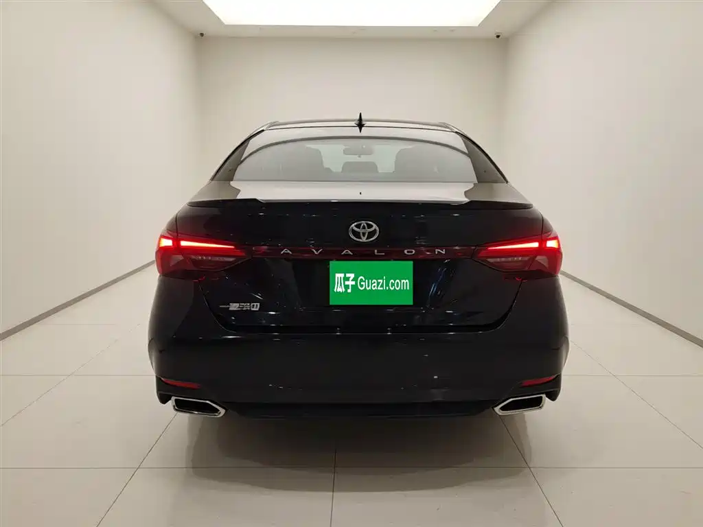 Toyota Avalon 2022 2.5L Luxury Edition фото 4