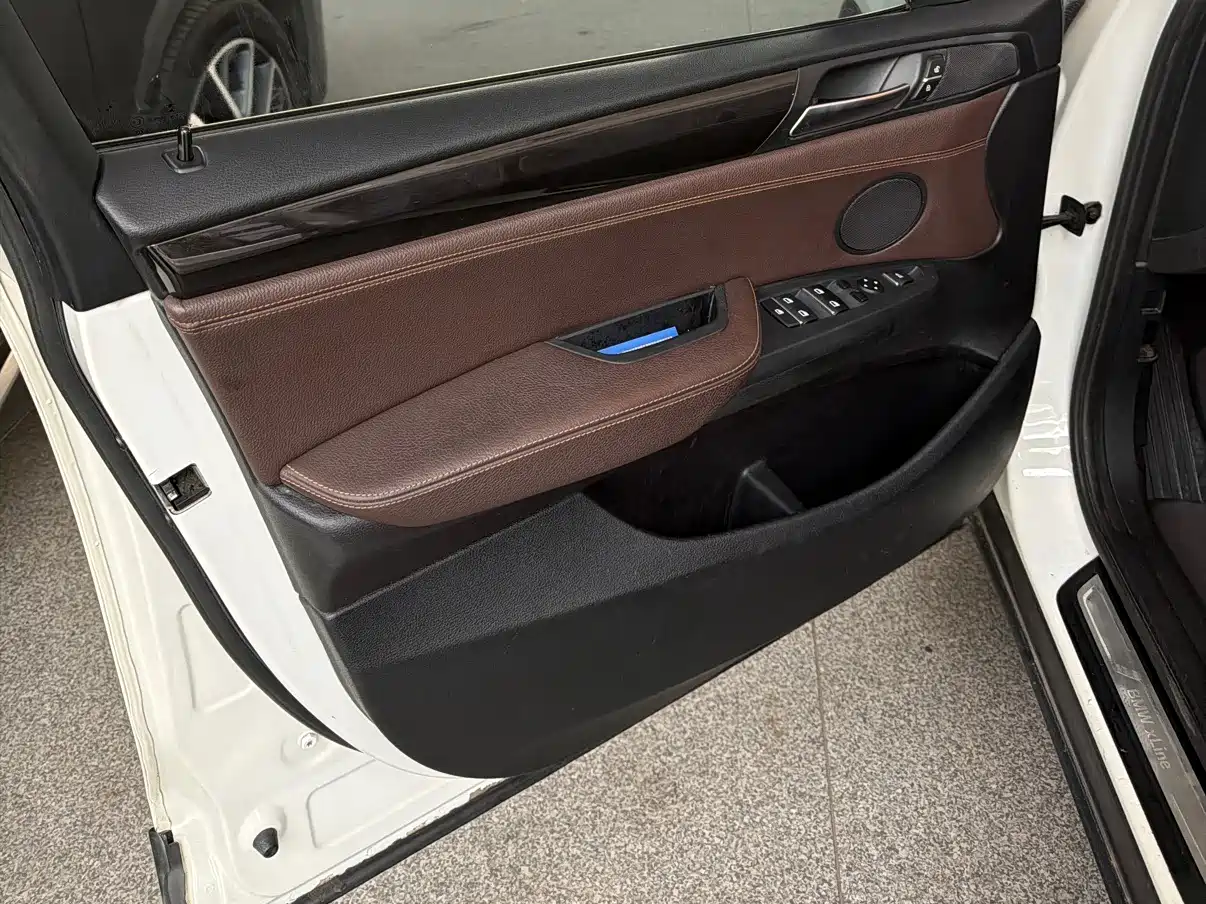 BMW X4 2014 xDrive20i X Design Package фото 8