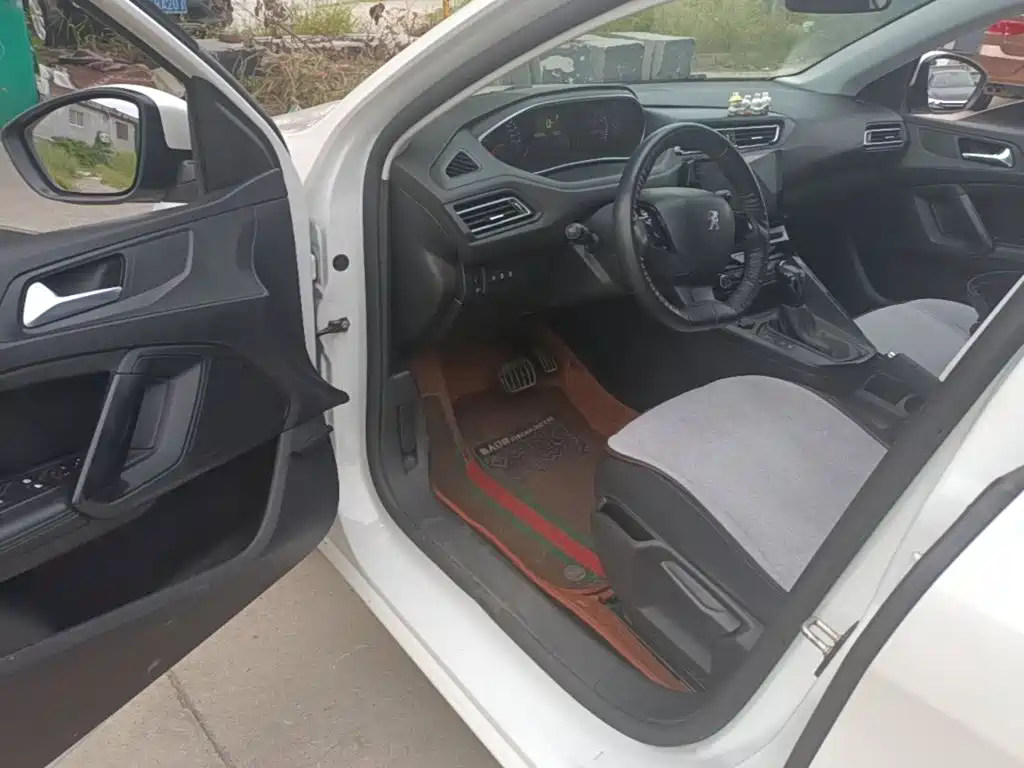 Peugeot 308 2017 2016 1.6L Automatic Fashion