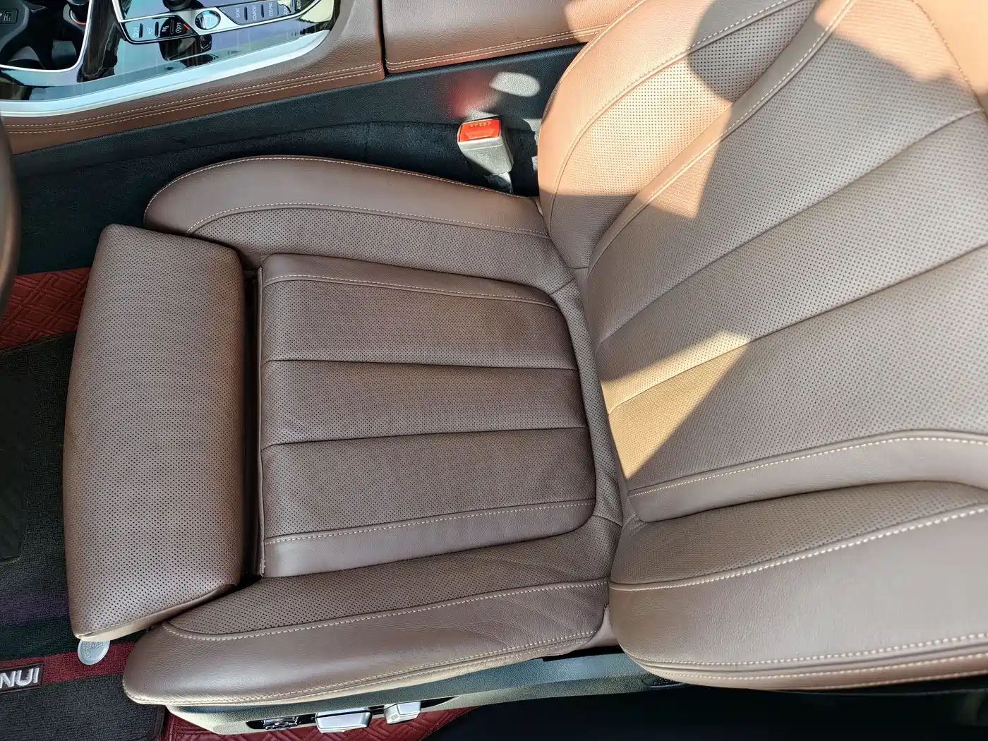 BMW X5 (Import) 2021 xDrive40i Exclusive M Sport Package фото 15