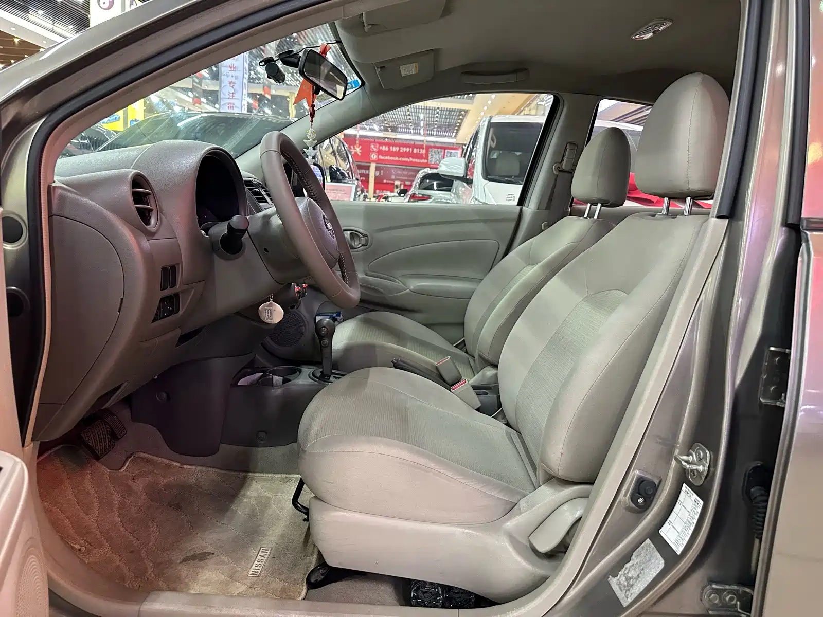 Фото 4 - Nissan Sunny