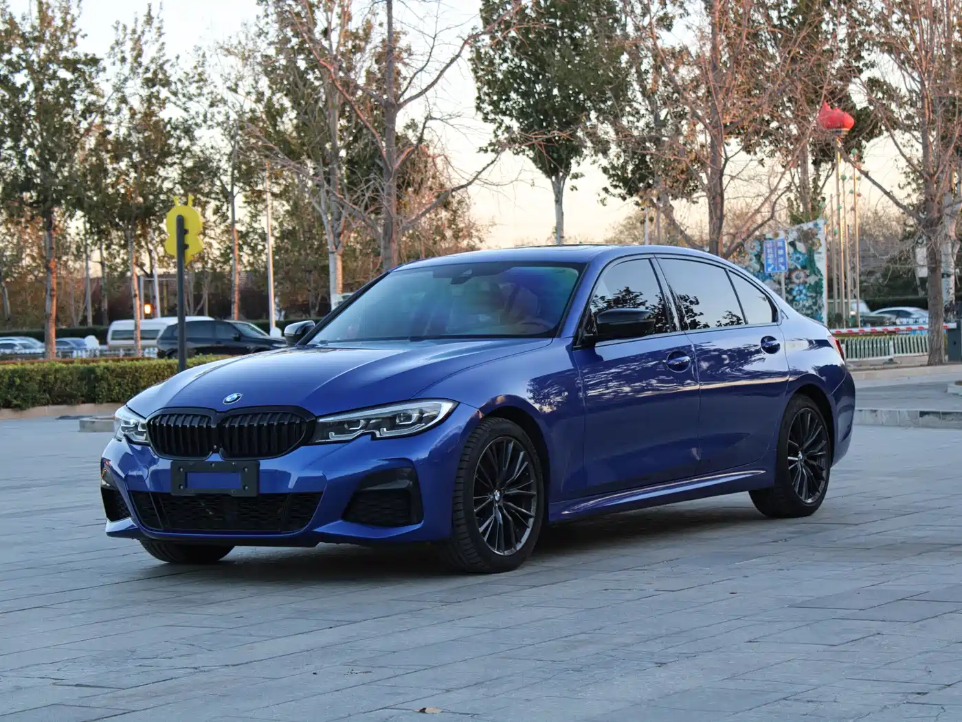BMW 3 Series 2020 Facelift 325Li M Sport Night Edition фото 3