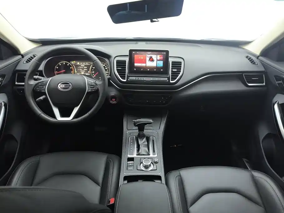 FAW Senya R9 2018 2018 1.2T Automatic Luxury Smart Premium