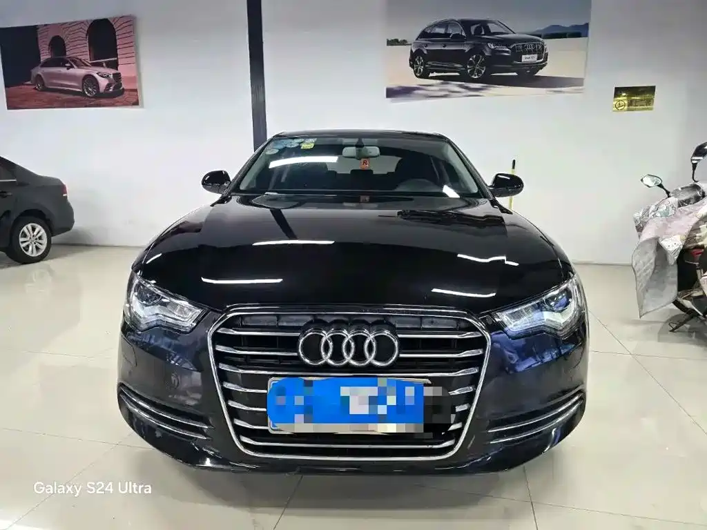 Фото 2 - Audi A6L