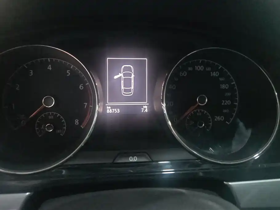 Volkswagen Lamando 2015 280TSI DSG Comfort фото 14