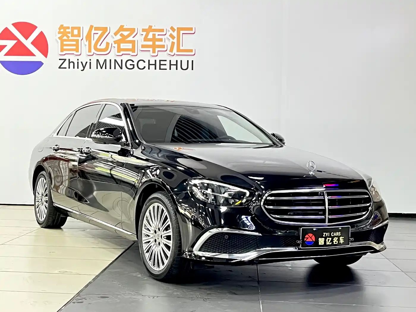 Mercedes-Benz E-Class 2023 Facelift E 300 L Luxury фото 3