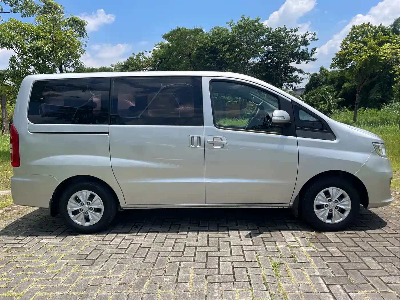 JAC Refine M3 2018 2017 IKEA Edition 2.0L Luxury