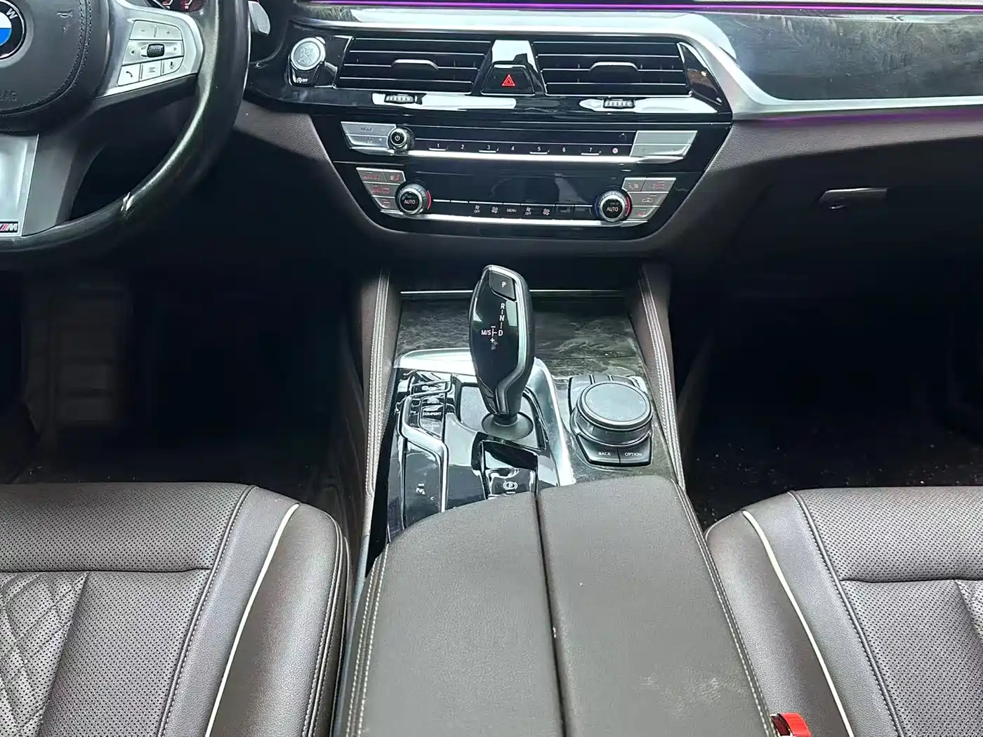 BMW 5 Series 2020 525Li M Sport Package фото 8
