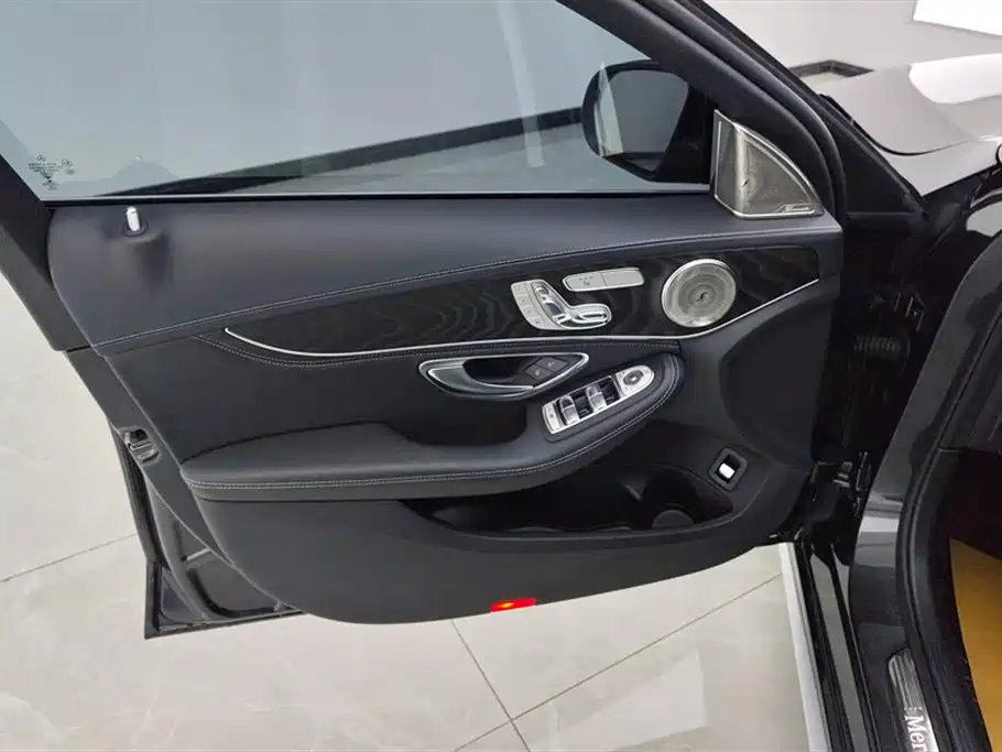 Mercedes-Benz C-Class 2020 Facelift C 260 L Sport фото 7