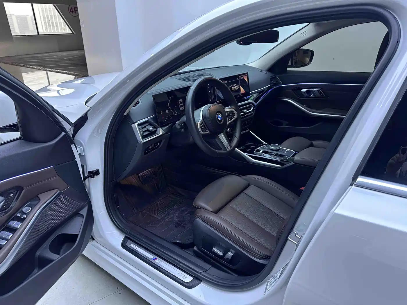 BMW 3-SERIES