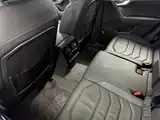 Фото 4 - Volkswagen Touareg