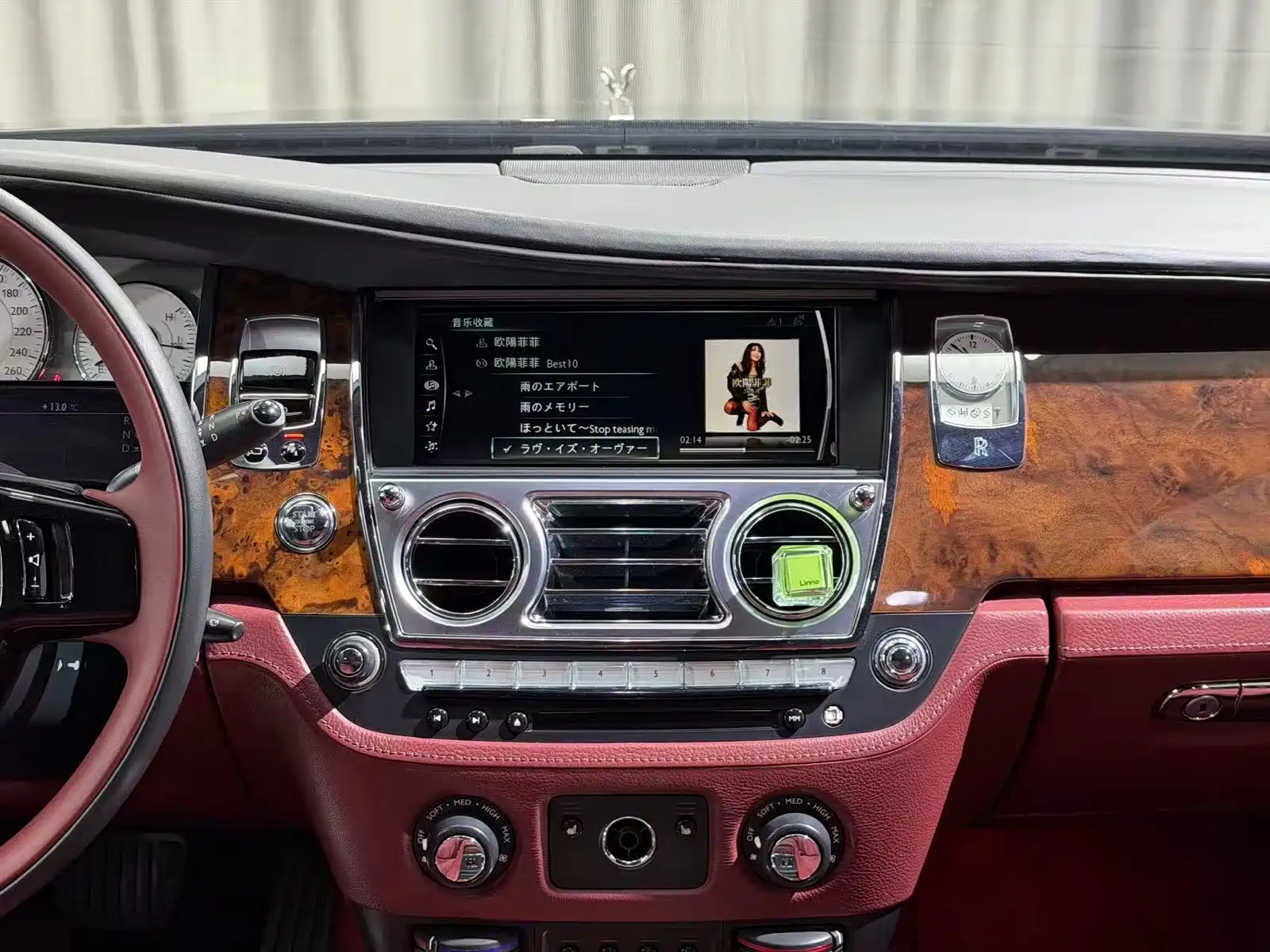Фото 9 - Rolls-Royce Ghost