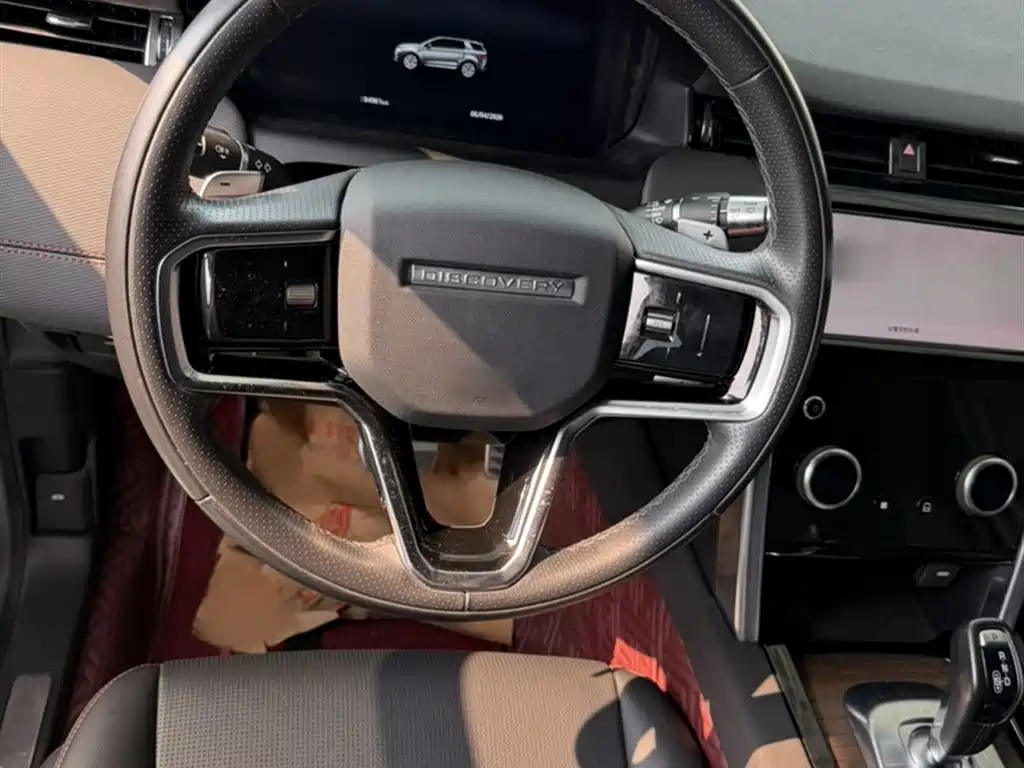 Land Rover Discovery Sport 2022 Model 249PS R-Dynamic S Performance Edition 5-Seater фото 3