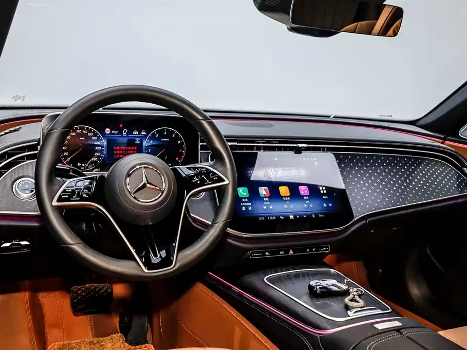 Mercedes-Benz E-Class 2026 E 300 L Fashion фото 22