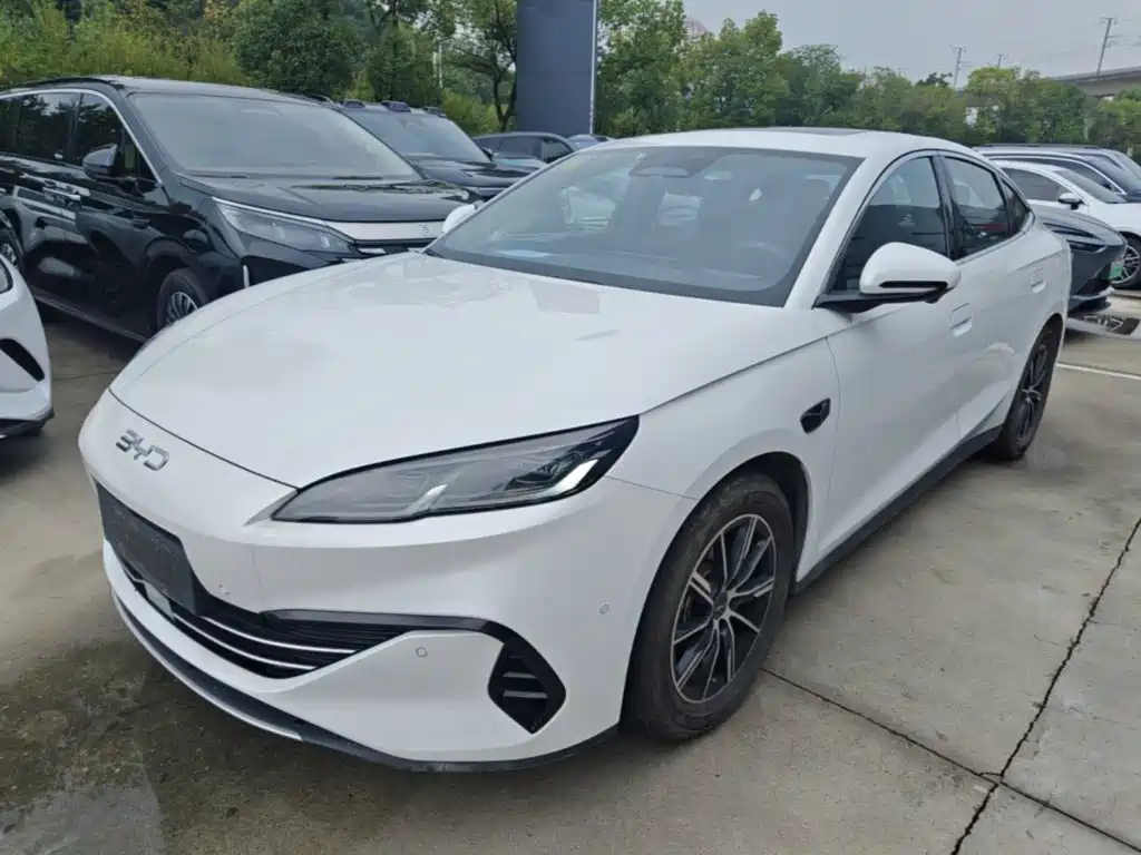 BYD Seal 06 New Energy 2025 DM-i Smart Drive Edition 120KM Luxury