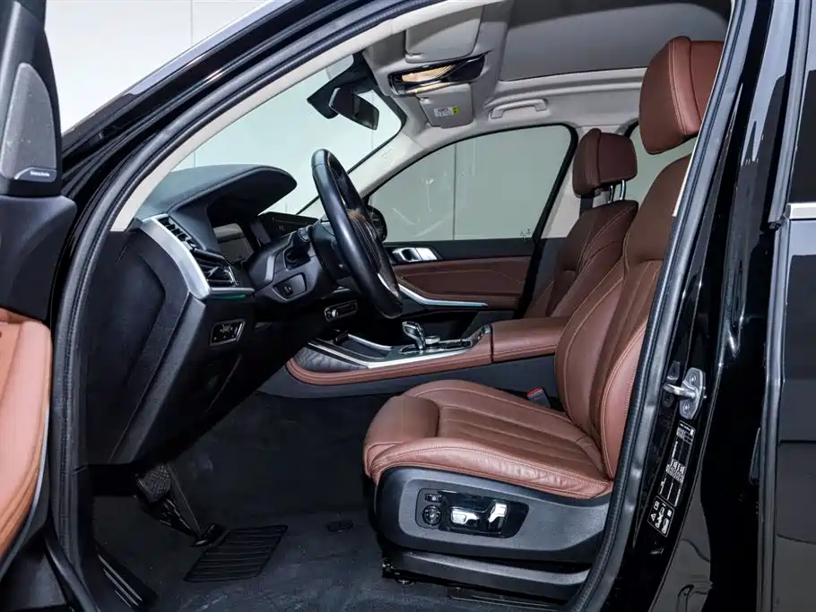 BMW X7 2022 xDrive40i Leading Luxury Package фото 15
