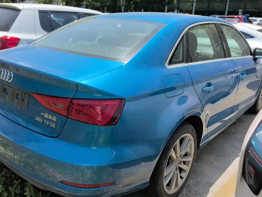 Audi A3 2016 Limousine 35 TFSI Style фото 3