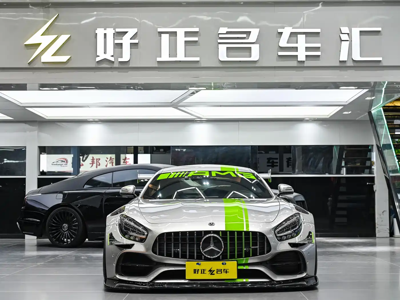 MERCEDES-BENZ AMG GT