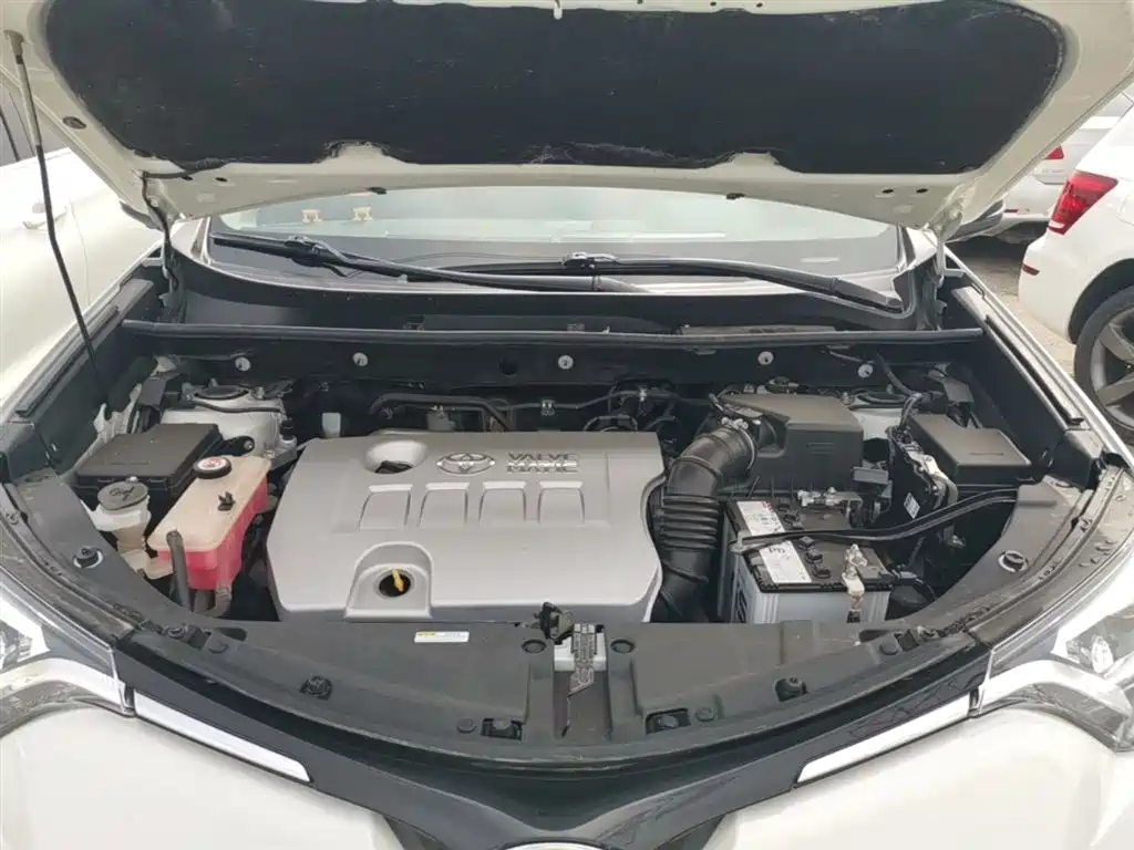 Toyota RAV4 Rongfang 2016 2.0L CVT 2WD Smart (China V) фото 20