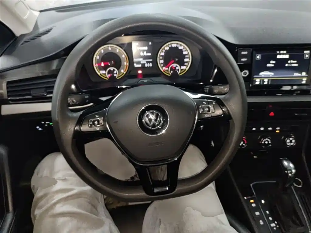 Volkswagen Lavida 2019 1.5L Automatic Comfort Edition China VI фото 11