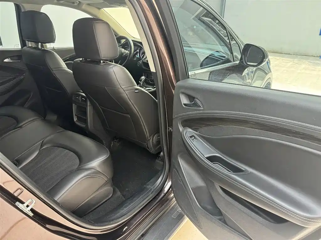 Buick Envision Plus 2021 532T FWD Leading Trim фото 16