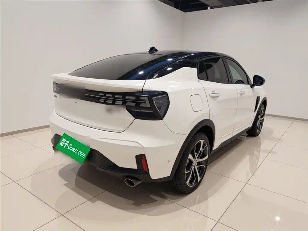 Lynk & Co 05 2020 2.0TD 4WD Halo Edition фото 7