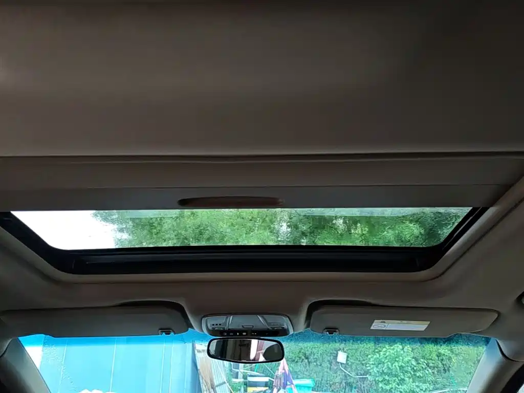 Buick GL8 2018 ES 28T Premium Type China VI фото 18