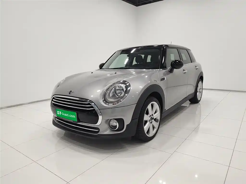 Фото 2 - MINI CLUBMAN
