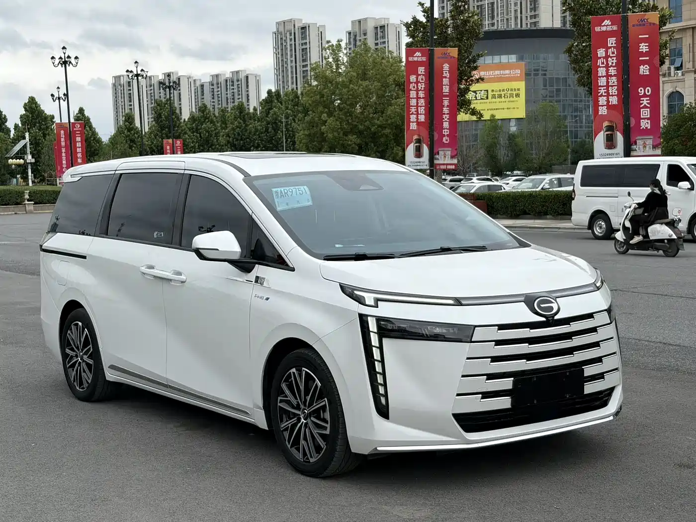 GAC Trumpchi Trumpchi E8 NEV 2024 Model 150km MAX фото 3