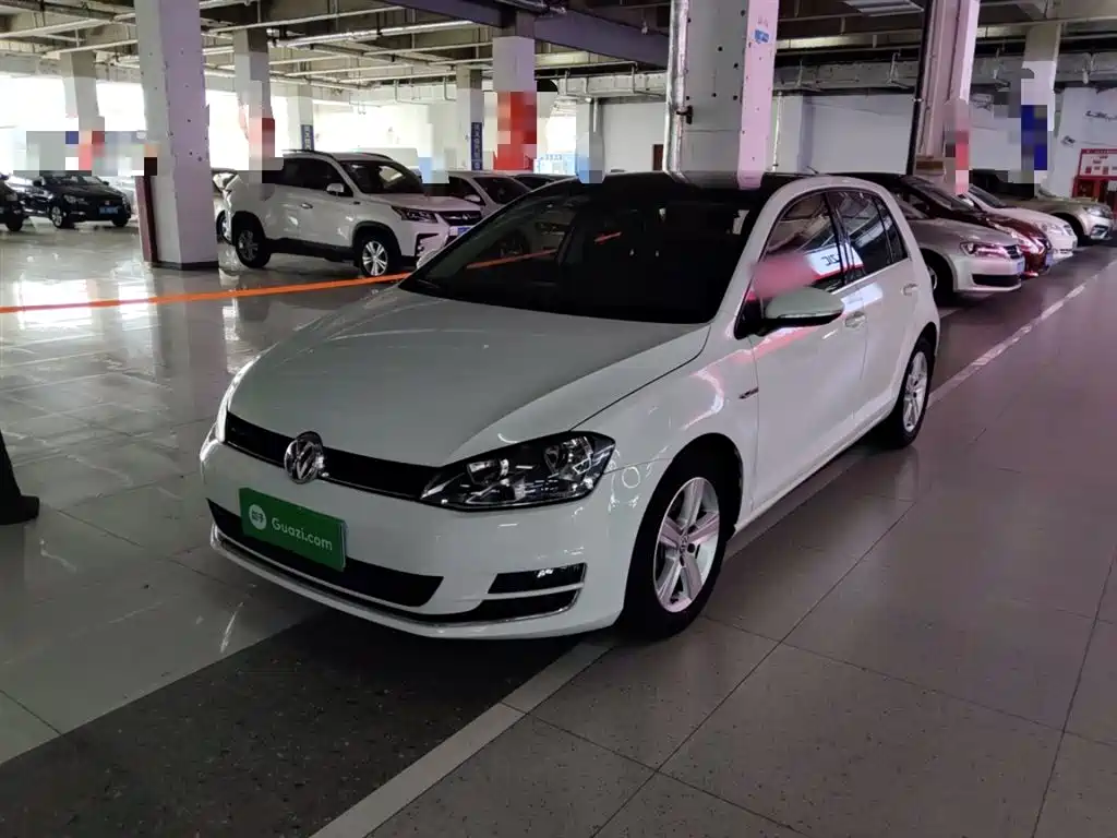 Volkswagen Golf 2015 1.4TSI Automatic Comfort фото 2