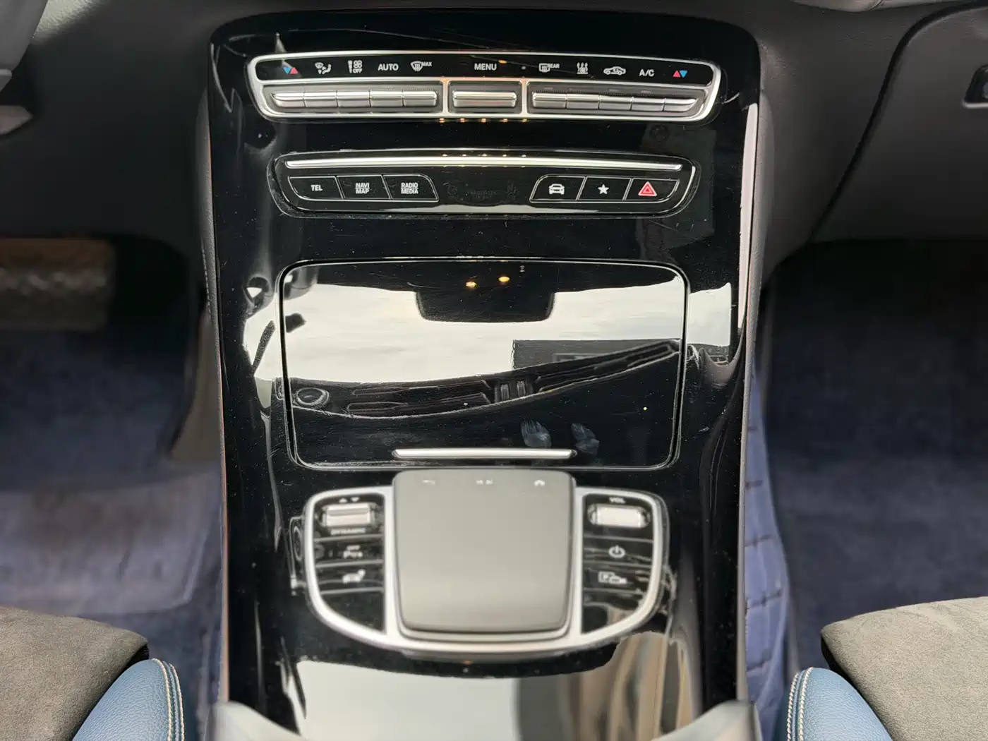 Mercedes-Benz EQC 2020 EQC 400 4MATIC фото 15