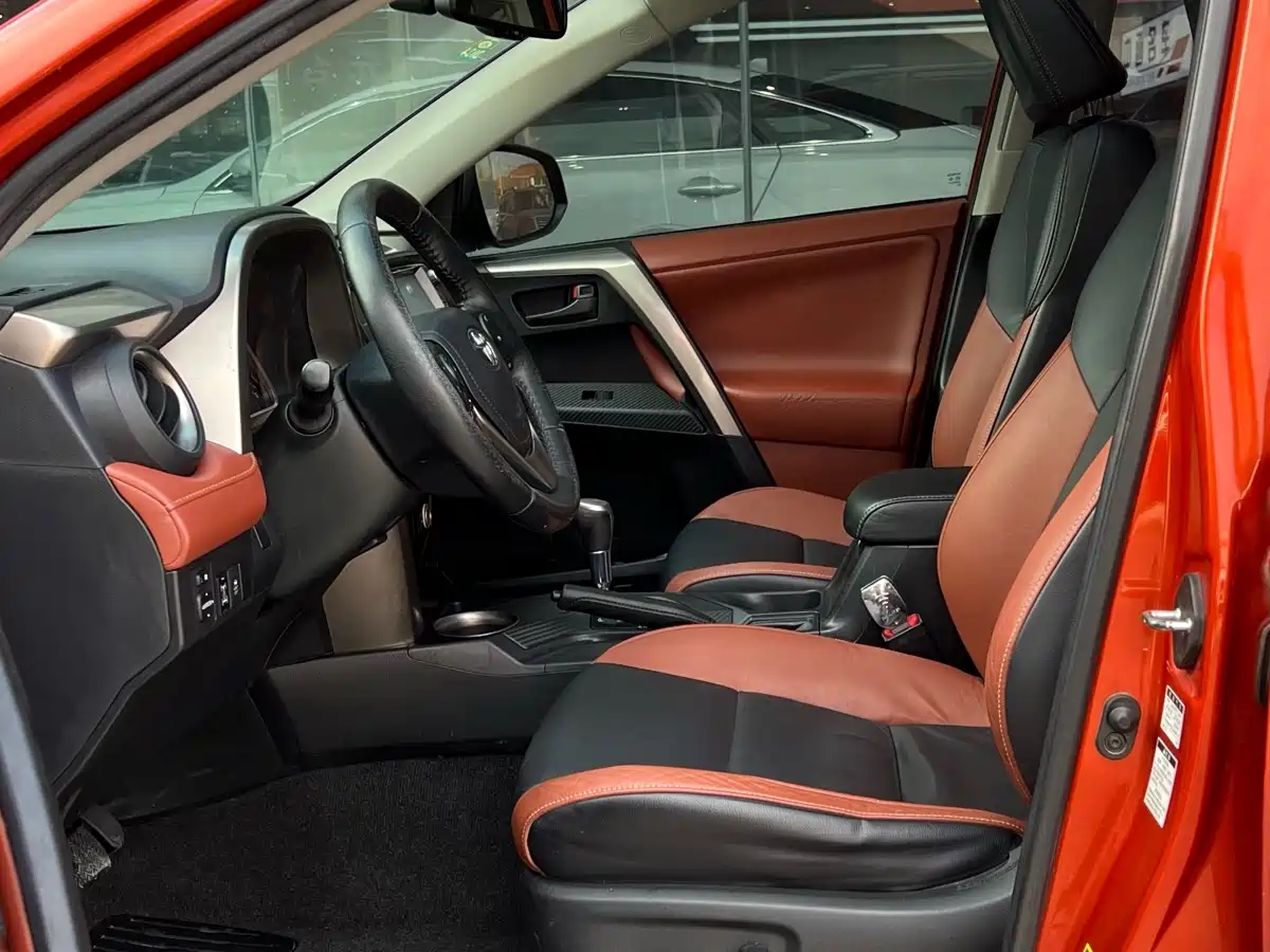 Toyota RAV4 Rongfang 2013 2.5L Auto 4WD Elite фото 7