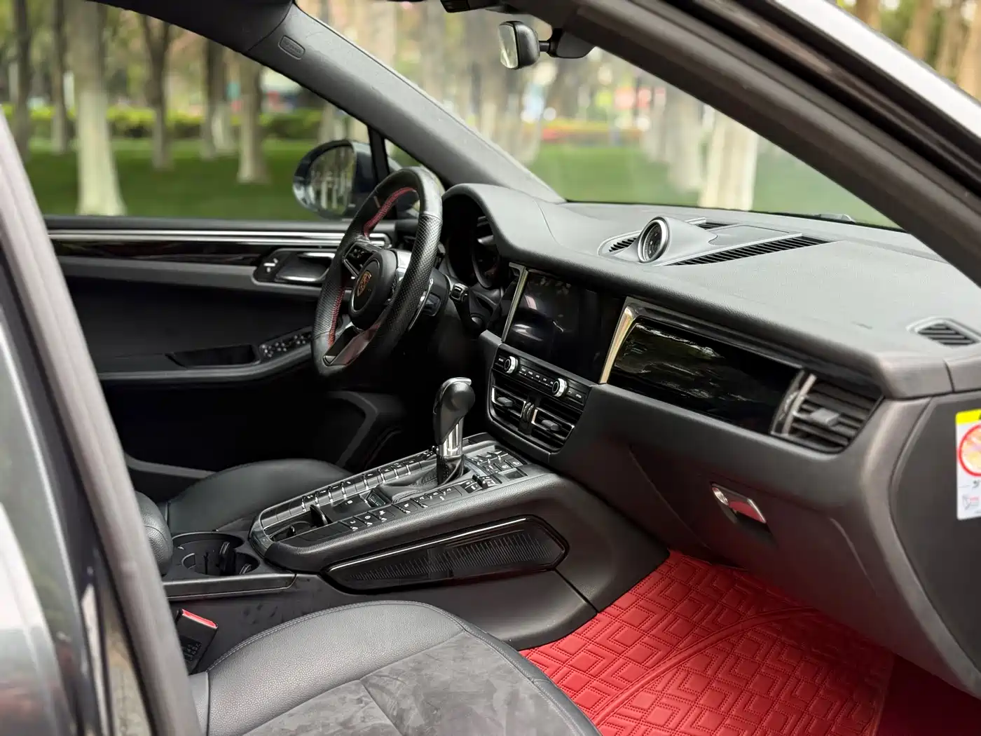 Porsche Macan 2018 Macan 2.0T фото 7