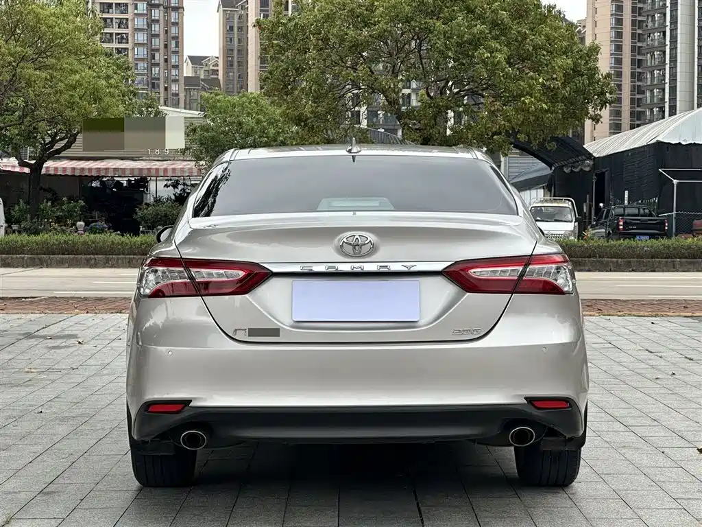 Toyota Camry 2021 2.0G Luxury Edition фото 8