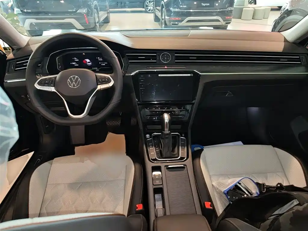 Volkswagen Magotan 2026 Model 30 Million Special Selection 380TSI DSG Luxury фото 10