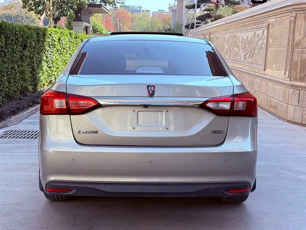 Roewe 360 2017 2015 1.5L Automatic Luxury