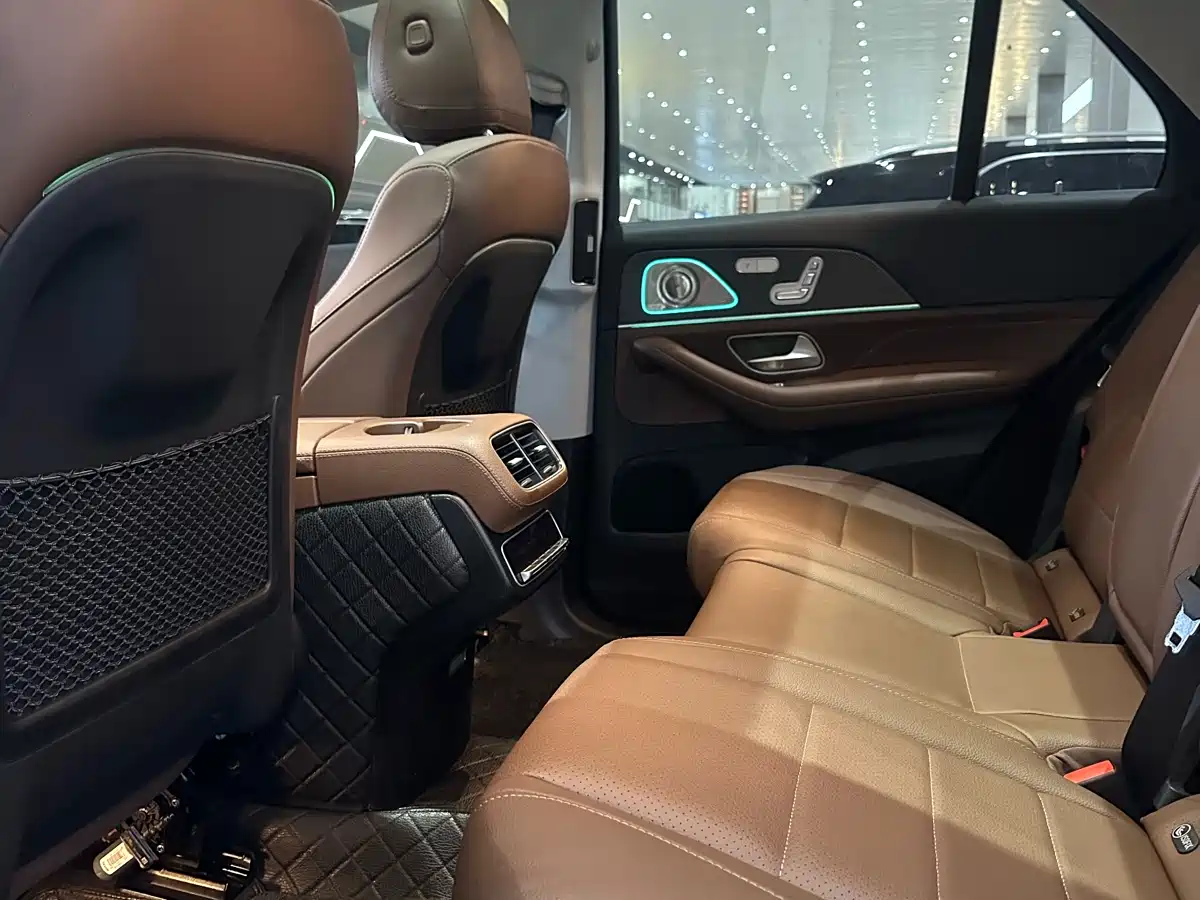 Mercedes-Benz GLE 2024 Facelift GLE 350 4MATIC Fashion фото 5