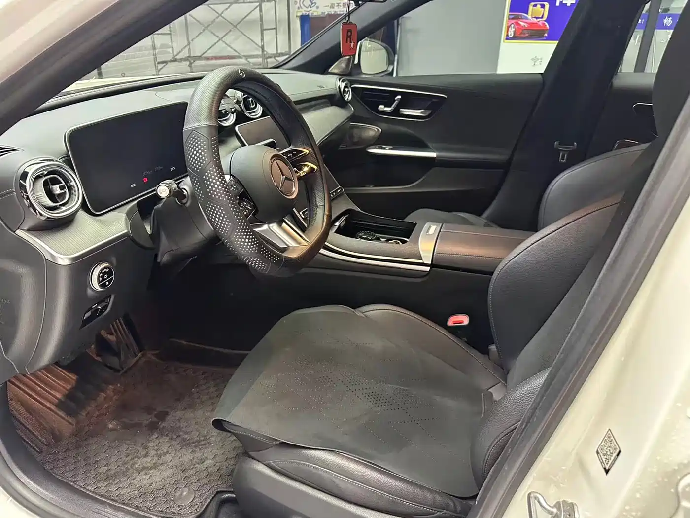 Mercedes-Benz C-Class 2023 C 260 L Sport фото 4