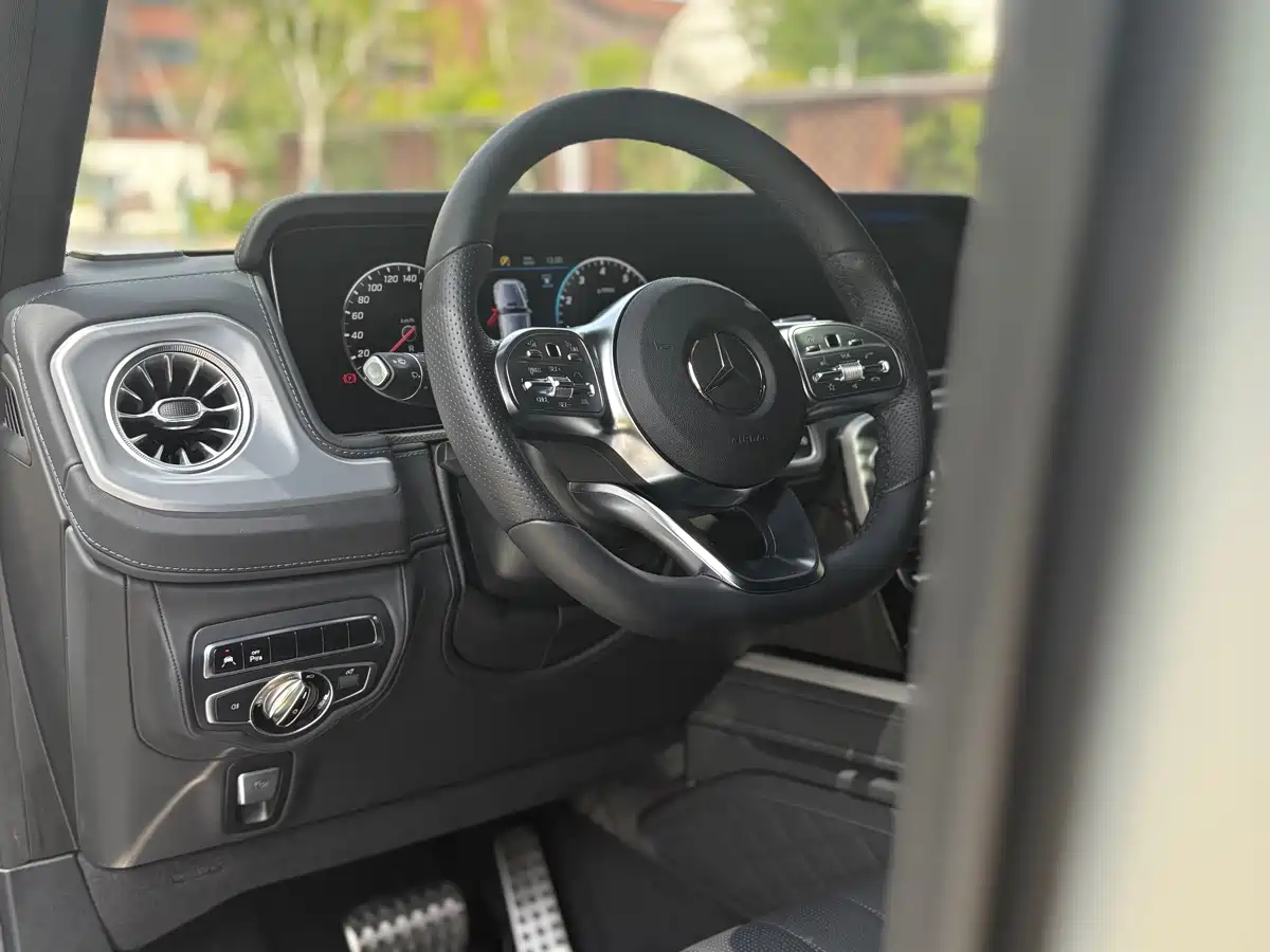 MERCEDES-BENZ G CLASS