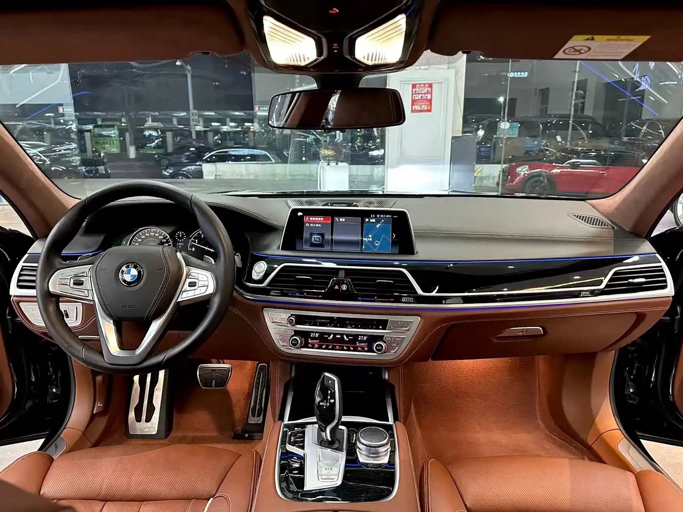 BMW 7 Series 2018 740Li xDrive Premium Type M Sport Package фото 8