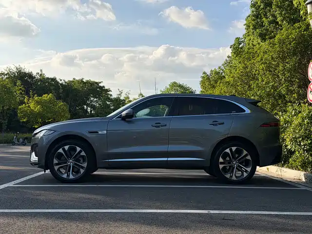 Jaguar F-PACE 2021 340PS R-Dynamic SE — фото 5