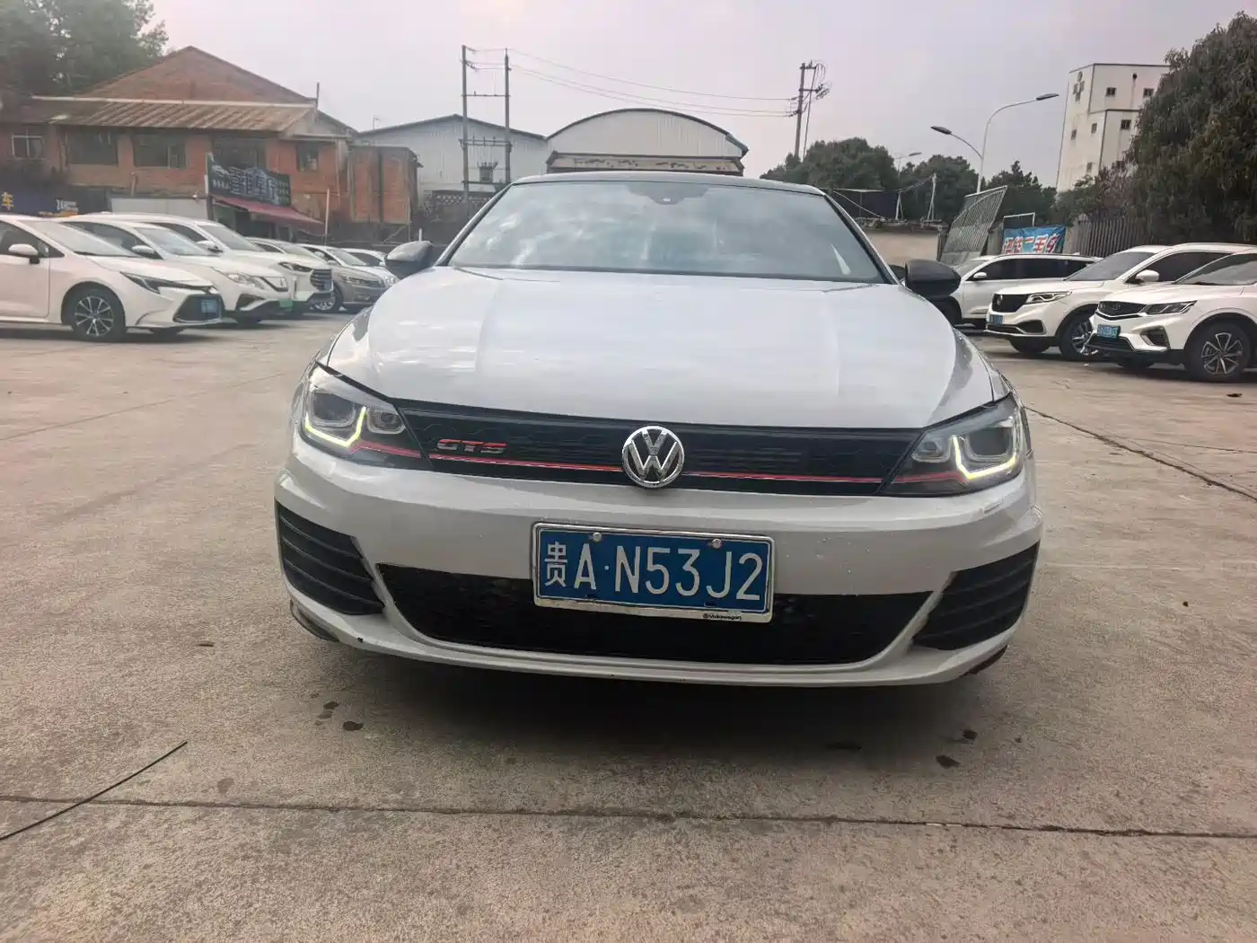 Volkswagen Lamando 2017 2.0T GTS фото 2