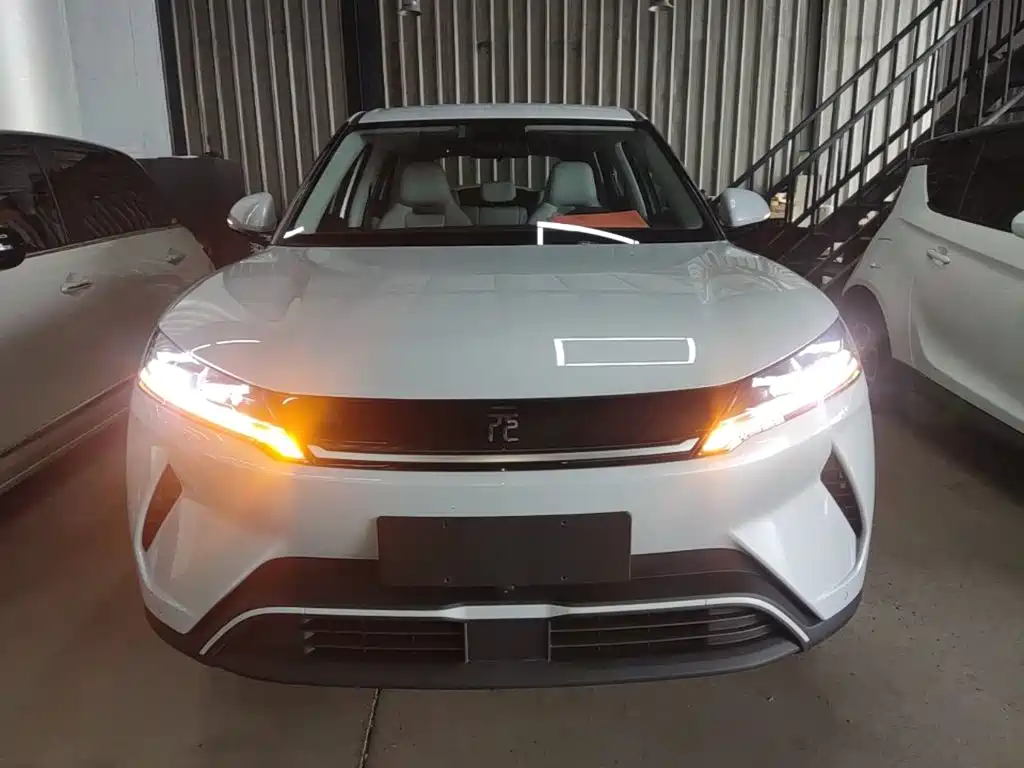 BYD Yuan UP 2026 2025 Model 301KM Navigator