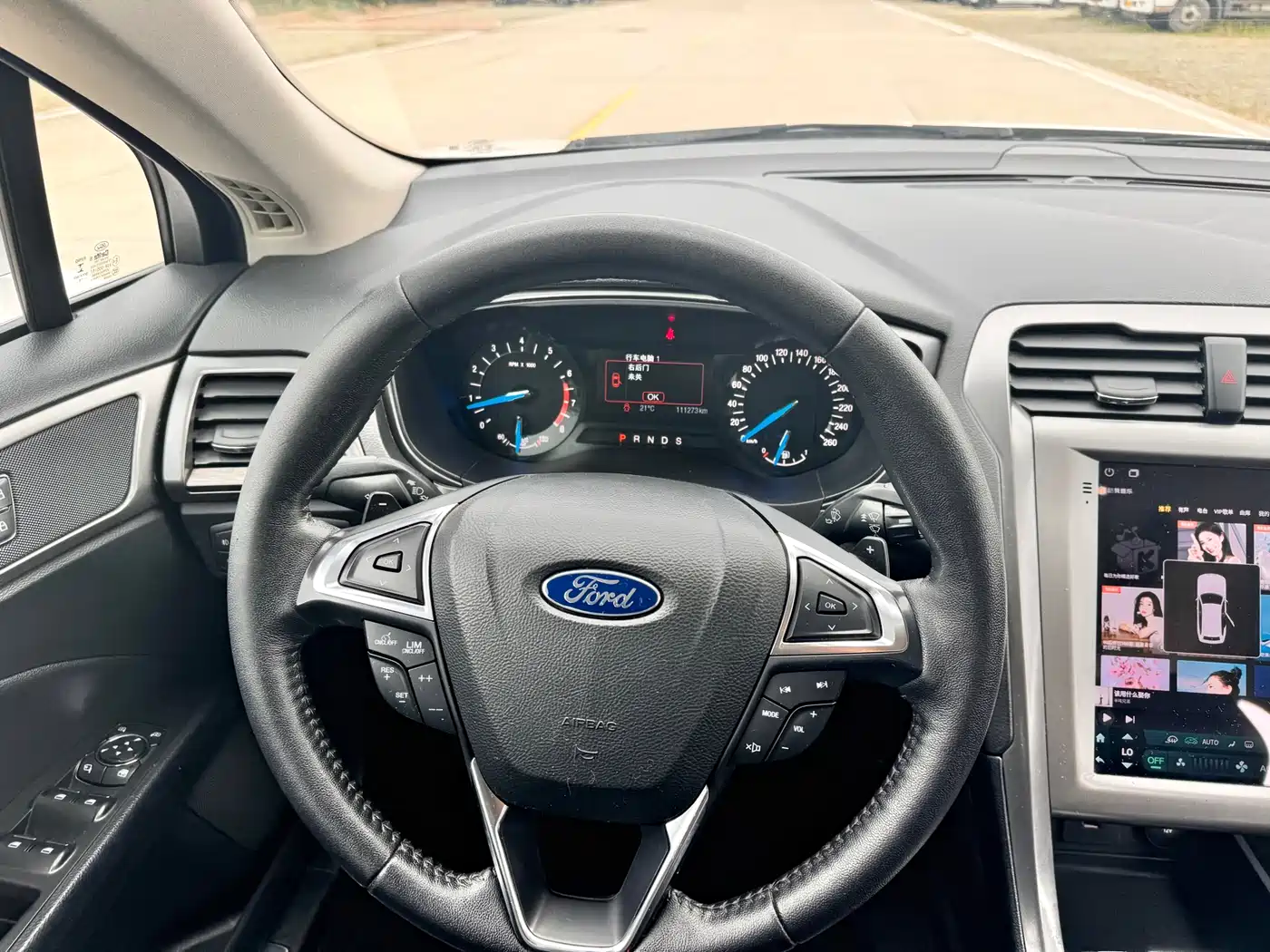 FORD MONDEO
