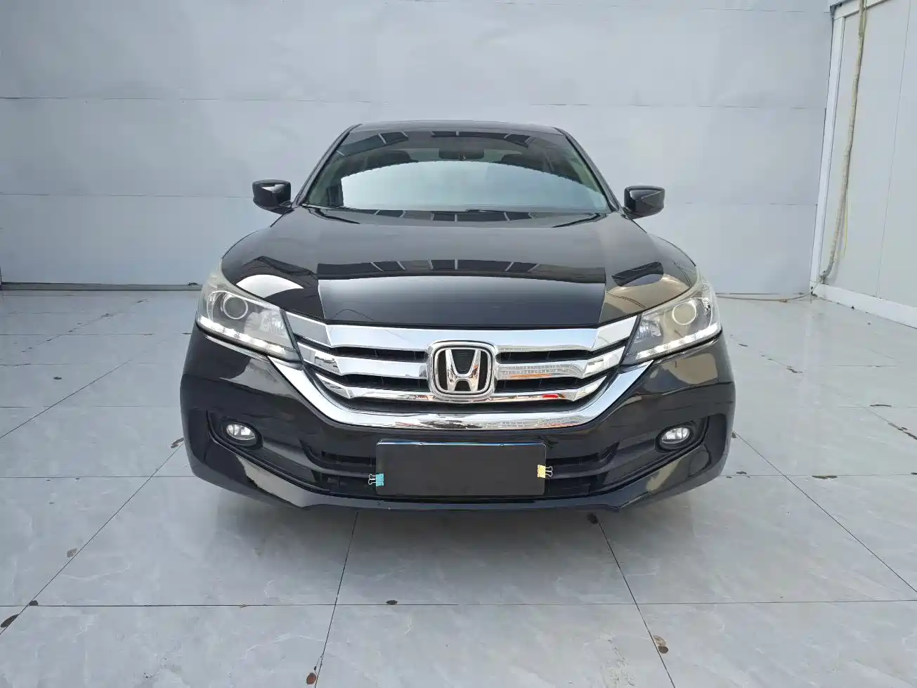 Фото 2 - Honda Accord